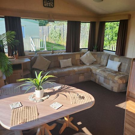 Promenade 3Mins Fantasy Island On The Beach Min 3 Nights 6 Berth Ingoldmells Exterior foto